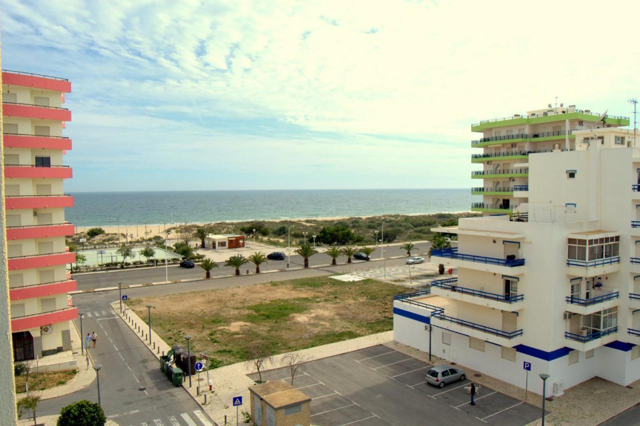 T1 Com Vista Mar Na Praia De Monte Gordo Dış mekan fotoğraf